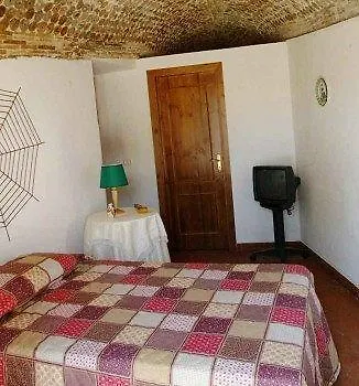 L'agave Отель 4*